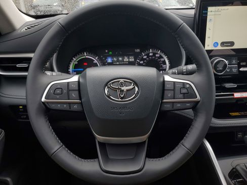 New 2026 Toyota Highlander XLE image 23