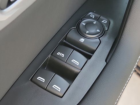 New 2025 Chevrolet Blazer LT w/ Redline Edition image 13