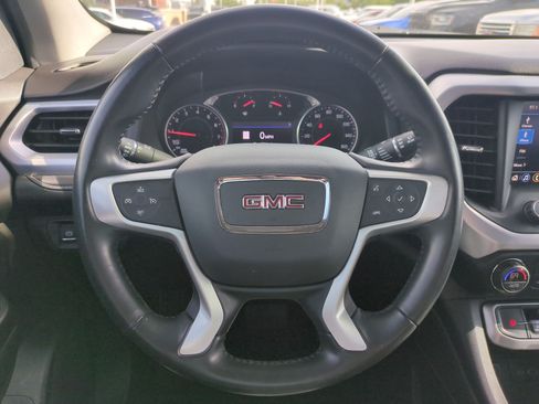 Used 2020 GMC Acadia SLT AWD/4WD image 16