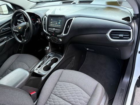 Used 2018 Chevrolet Equinox LT AWD/4WD image 28