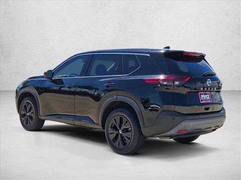 Used 2021 Nissan Rogue SV FWD image 8