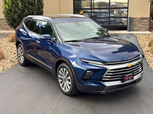 Used 2023 Chevrolet Blazer Premier AWD/4WD image 11