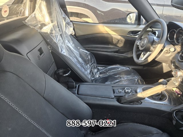 Used 2023 MAZDA MX-5 Miata Grand Touring RWD image 11