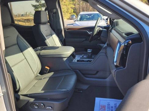 Used 2025 GMC Sierra 1500 Denali image 14