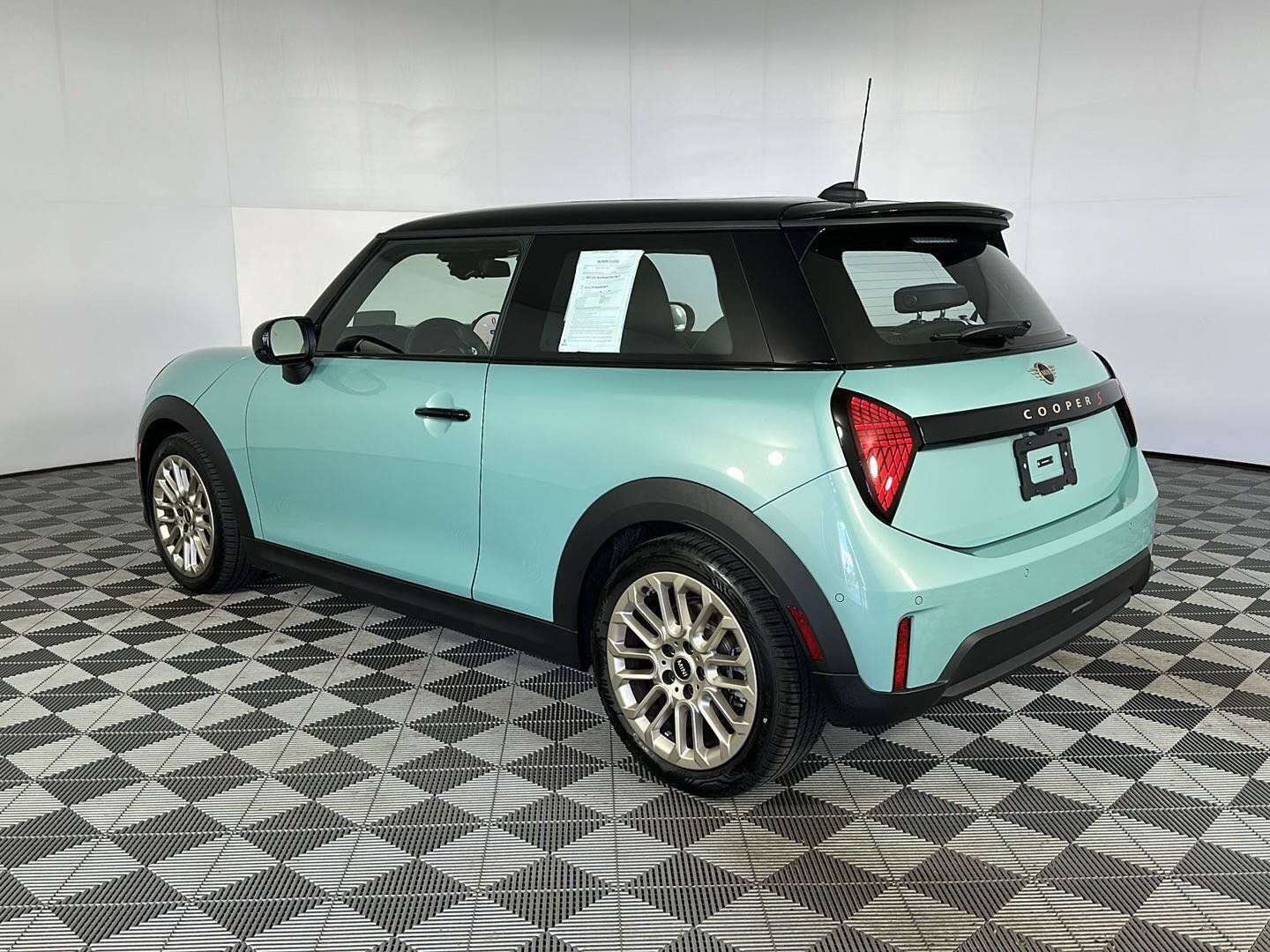 Used 2026 MINI Cooper S FWD image 8