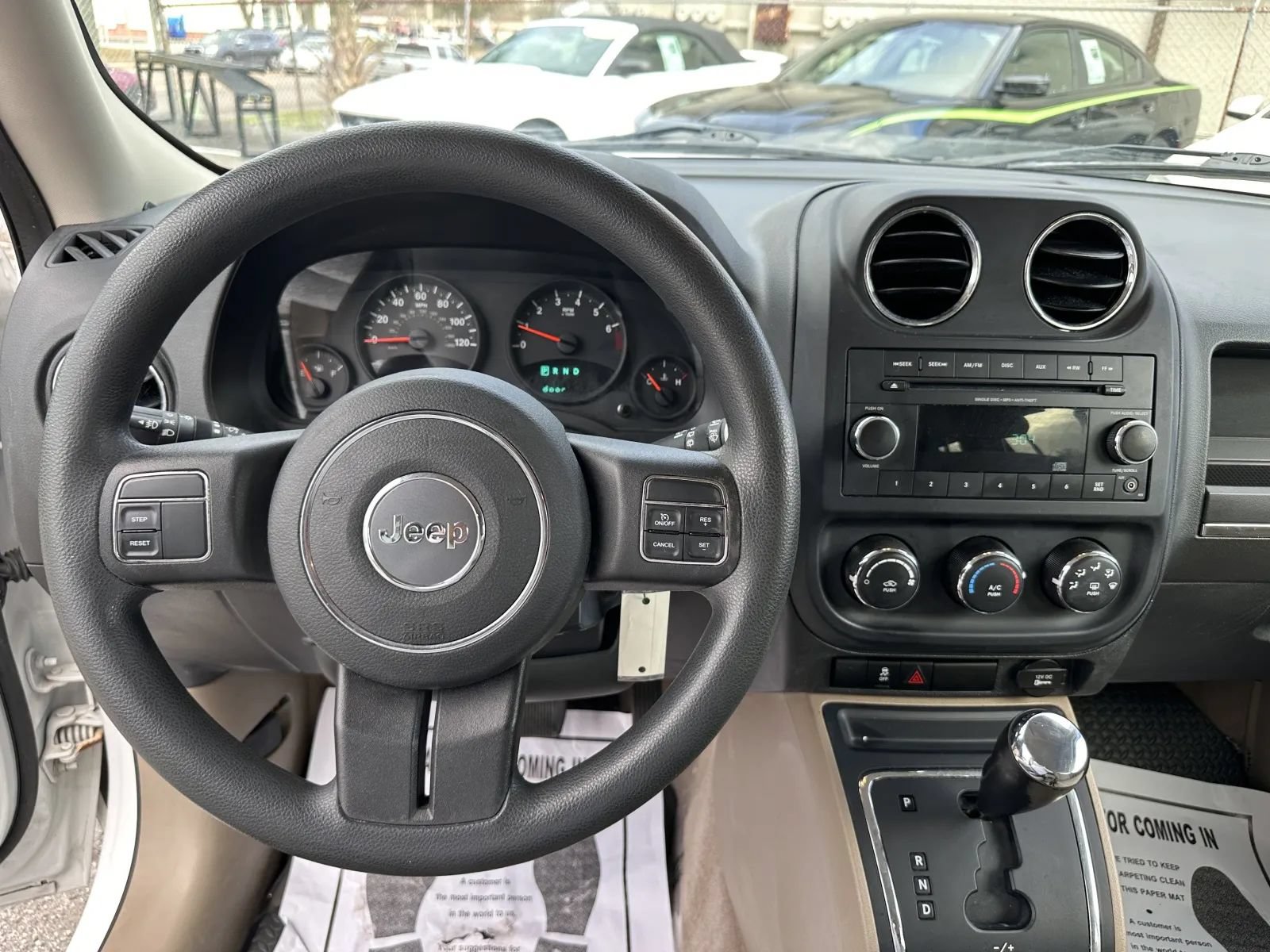 Used 2013 Jeep Patriot Sport FWD image 11