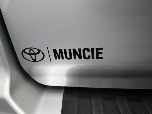 Used 2022 Toyota 4Runner Limited image 47