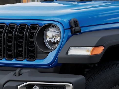 New 2026 Jeep Gladiator Sport AWD/4WD image 11