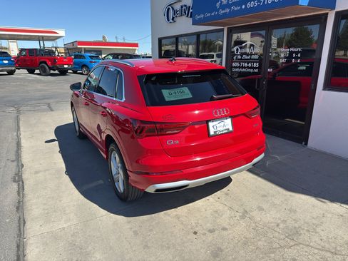 Used 2022 Audi Q3 2.0T Premium Plus w/ Premium Plus Package AWD/4WD image 7