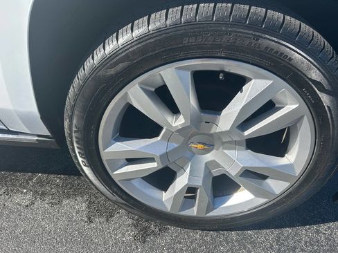 Used 2020 Chevrolet Tahoe Premier image 12