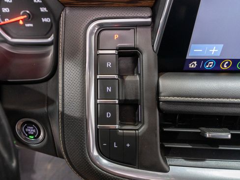 Used 2021 Chevrolet Tahoe Premier image 24