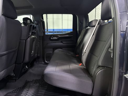 Used 2024 Chevrolet Silverado 1500 LT AWD/4WD image 27