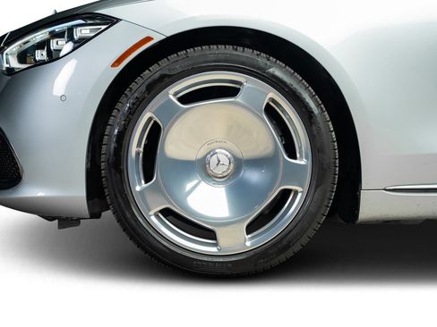 Used 2024 Mercedes-Benz Maybach S 580 4MATIC image 27