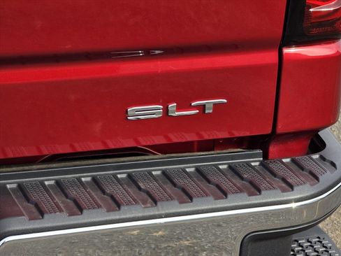 Used 2026 GMC Sierra 1500 SLT w/ SLT Premium Plus Package image 8