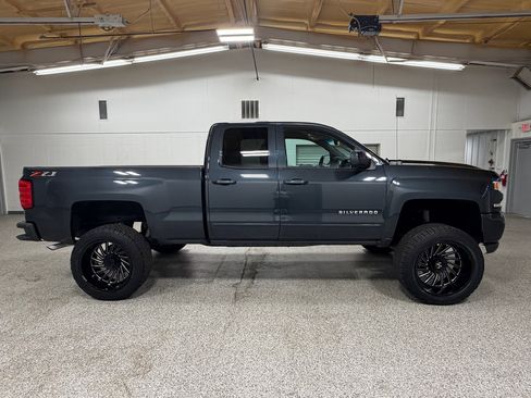 Used 2019 Chevrolet Silverado 1500 LT w/ All Star Edition image 5