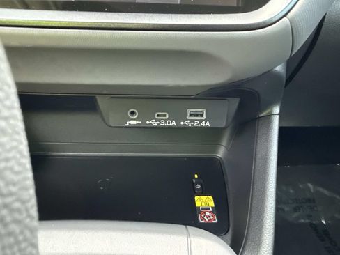 Used 2026 Subaru Crosstrek 2.5i Limited w/ Crosstrek Mirror Package AWD/4WD image 35