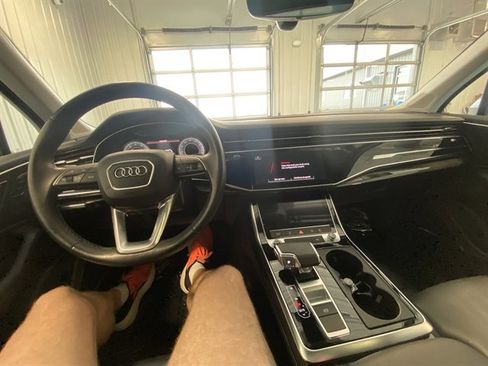 Used 2023 Audi Q7 3.0T Premium Plus image 30