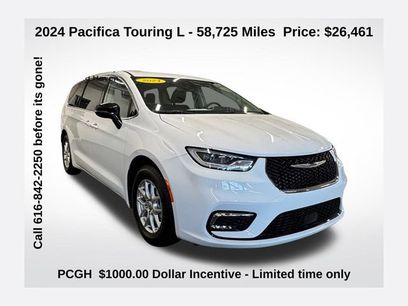 Used 2024 Chrysler Pacifica Touring-L