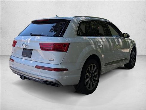 Used 2018 Audi Q7 3.0T Premium Plus w/ Premium Plus Package AWD/4WD image 5
