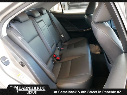 Used 2016 Lexus IS 200t RWD image 3