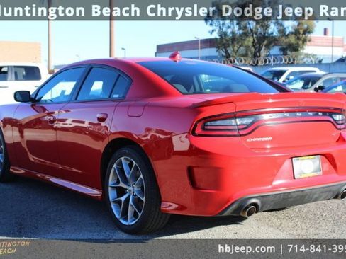 Used 2022 Dodge Charger GT image 3
