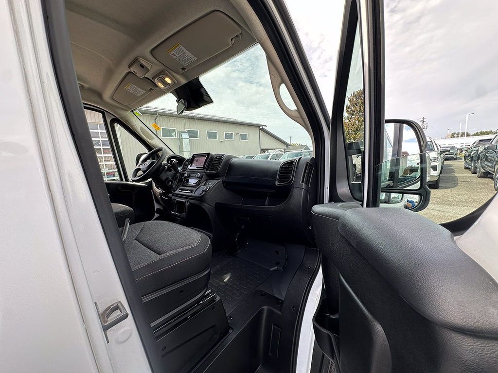 Used 2025 RAM ProMaster 2500 w/ U-Haul Equipment Group FWD image 20