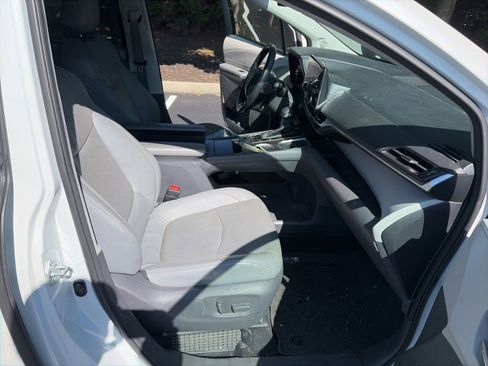 Used 2021 Toyota Sienna Limited FWD image 23