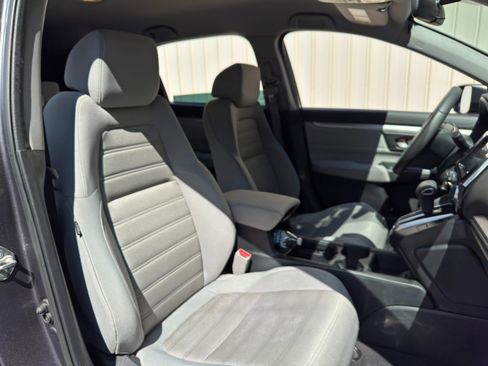 Used 2017 Honda CR-V LX image 29