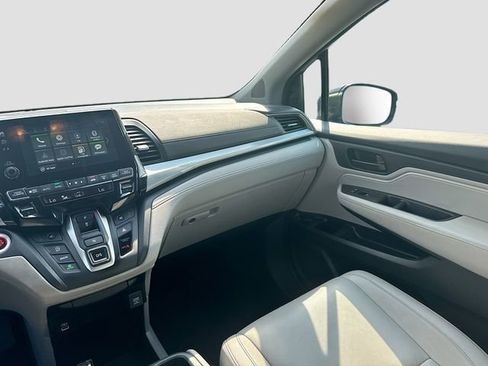 Certified 2024 Honda Odyssey EX-L image 23
