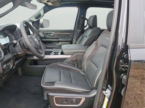 Used 2026 RAM 1500 Laramie w/ Night Edition AWD/4WD image 10