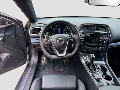 Used 2023 Nissan Maxima SR w/ Sport Mat Group FWD image 24