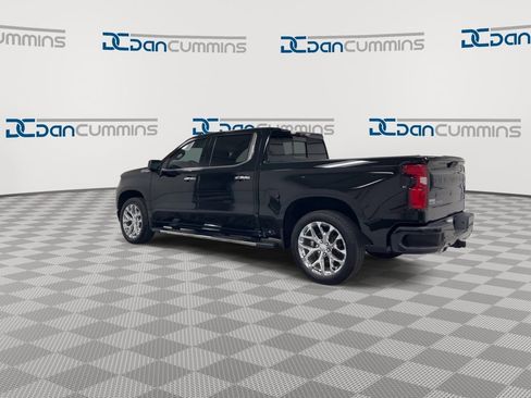 Used 2021 Chevrolet Silverado 1500 High Country w/ Technology Package AWD/4WD image 6