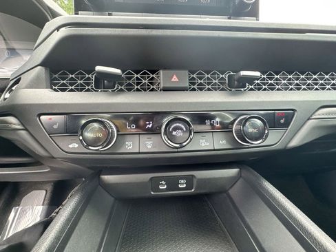 Used 2024 Honda Accord EX image 25