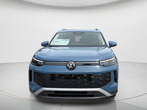 New 2026 Volkswagen Tiguan SE AWD/4WD image 2