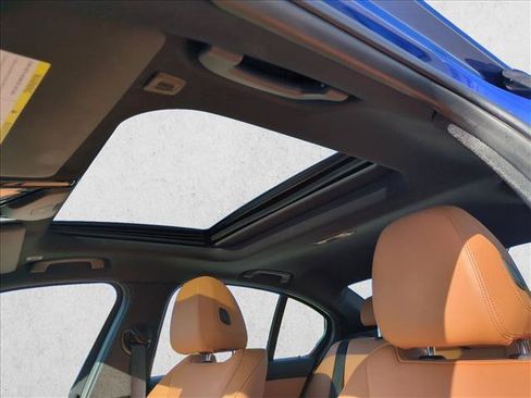 Used 2023 BMW M340i RWD image 16