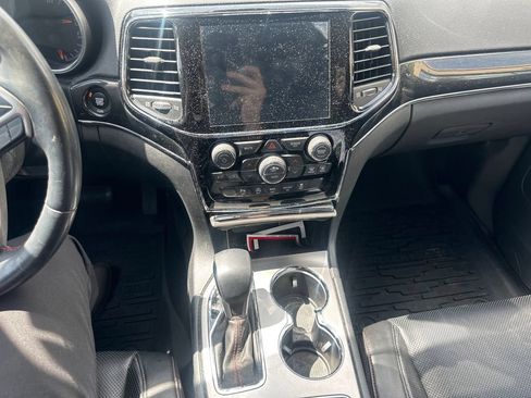 Used 2019 Jeep Grand Cherokee Trailhawk w/ Trailhawk Luxury Group AWD/4WD image 26