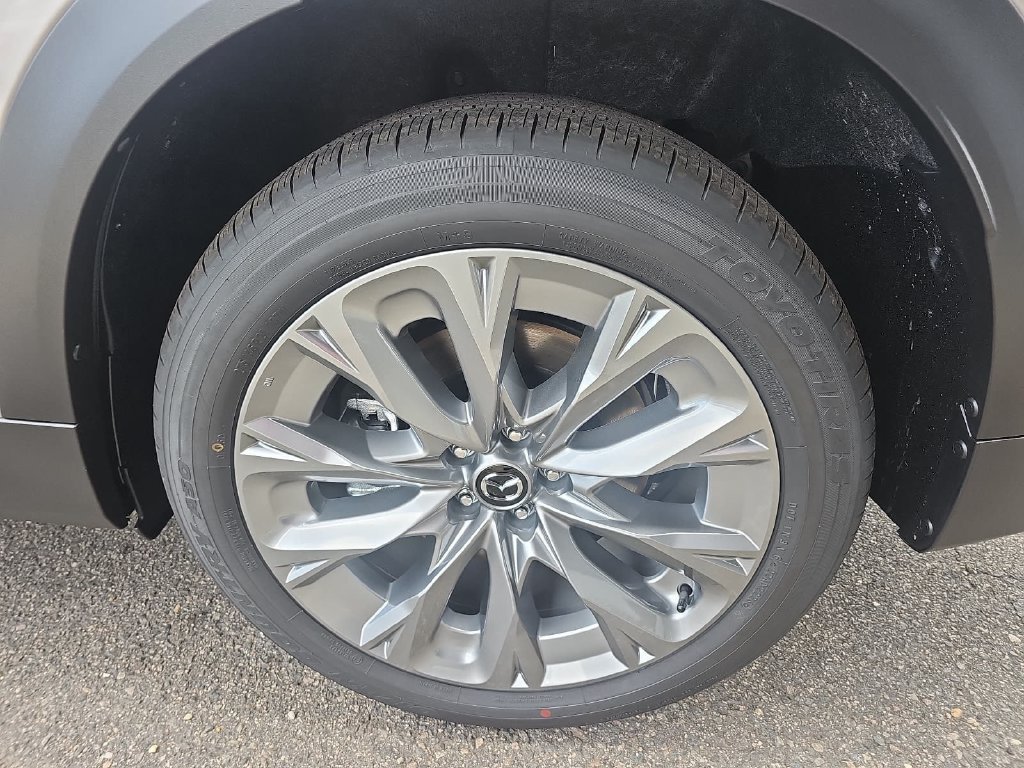 New 2026 MAZDA CX-90 3.3 Turbo w/ Preferred Package AWD/4WD image 34