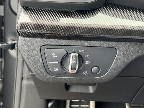 Certified 2025 Audi SQ5 Premium Plus w/ Premium Plus Package image 38