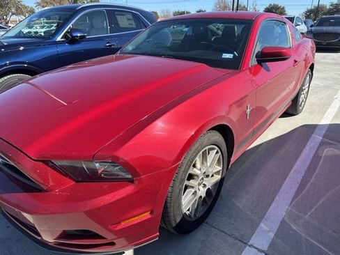 Used 2013 Ford Mustang Premium image 1