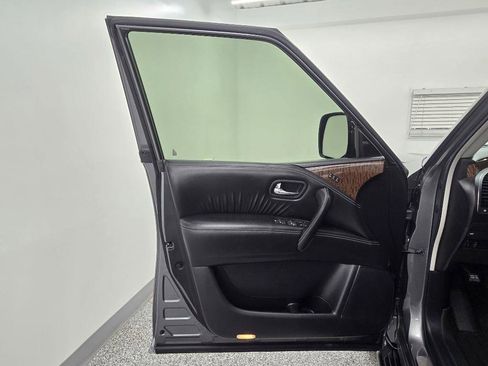 Used 2017 Nissan Armada Platinum w/ Captain Seat Package RWD image 29