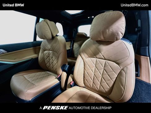 Used 2024 BMW X7 xDrive40i w/ Executive Package AWD/4WD image 20