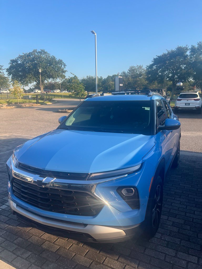 Used 2024 Chevrolet TrailBlazer LT w/ LT Cold Weather Package FWD image 14