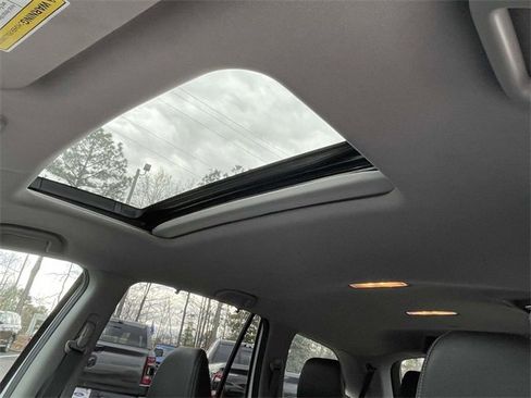 Used 2021 Honda Pilot Special Edition image 8