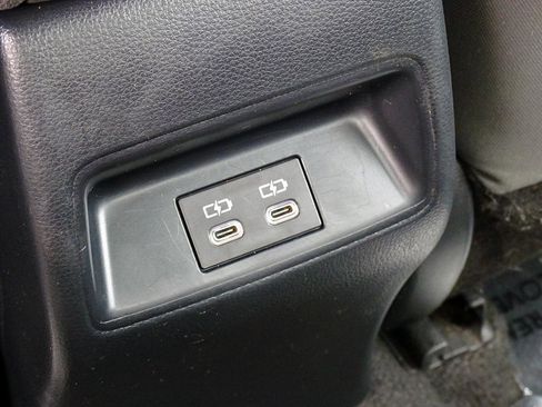 Used 2023 Toyota Corolla LE FWD image 28