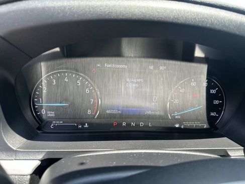 Used 2022 Ford Explorer XLT w/ Equipment Group 202A AWD/4WD image 12