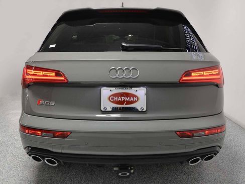 Used 2021 Audi SQ5 Prestige w/ Prestige Package image 4