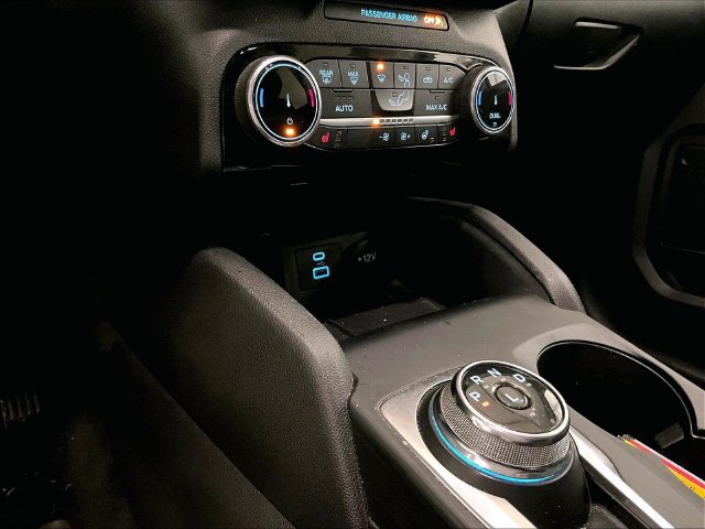 Used 2022 Ford Escape Titanium AWD/4WD image 32