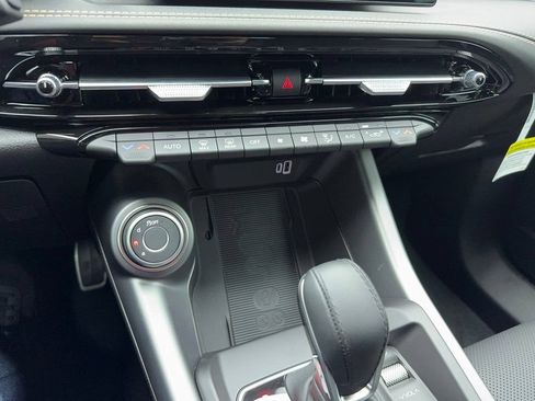New 2025 Alfa Romeo Tonale w/ Premium Package AWD/4WD image 26