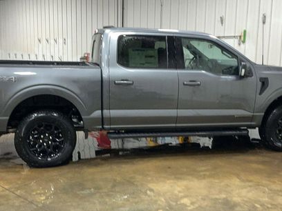 New 2025 Ford F150 XLT w/ Equipment Group 302A MID