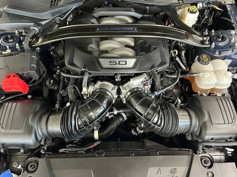 Used 2025 Ford Mustang Dark Horse RWD image 23